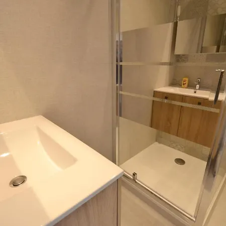 아파트 Studio + Balcon + Parking - Ultra Centre